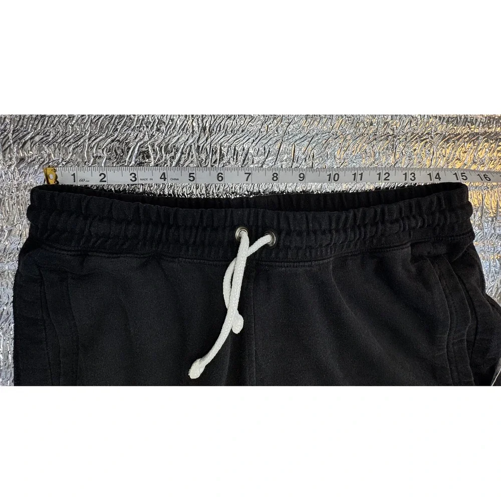 The North Face Mens Heritage Patch Joggers Black Sweatpants Size Medium